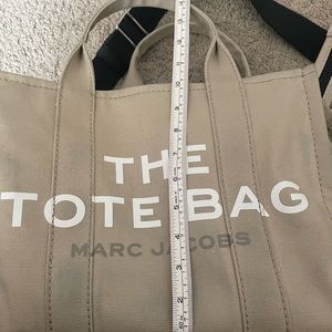 Marc Jacobs The Tote Bag